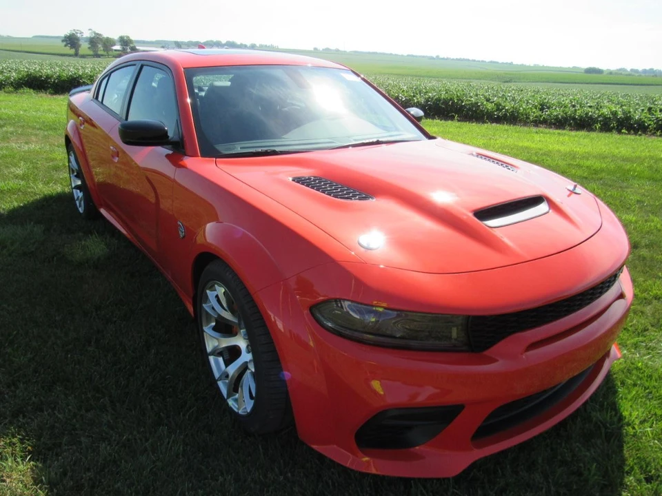 2023 Dodge Charger SRT Hellcat 7th Gen - Image 7 of 31