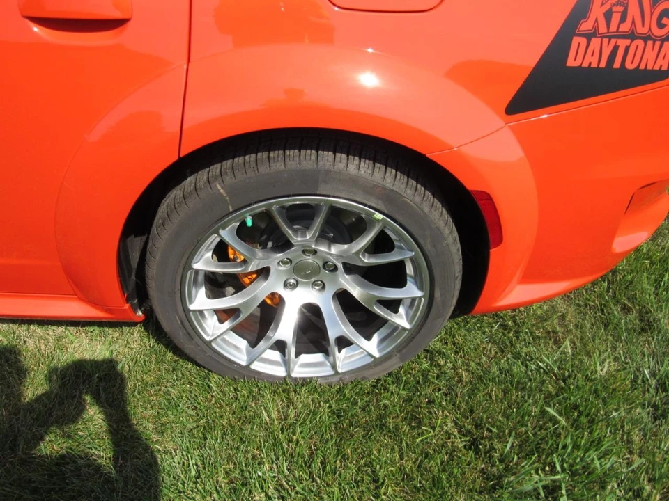 2023 Dodge Charger SRT Hellcat 7th Gen - Image 16 of 31