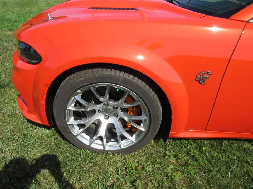 2023 Dodge Charger SRT Hellcat 7th Gen - Image 15 of 31
