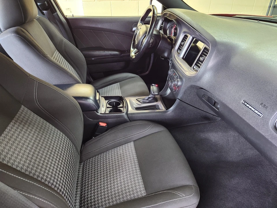 2023 Dodge Charger 7th Gen - Image 26 of 28
