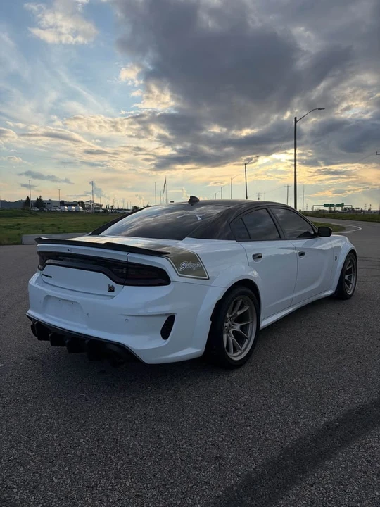 2023 Dodge Charger 7th Gen - Image 5 of 11