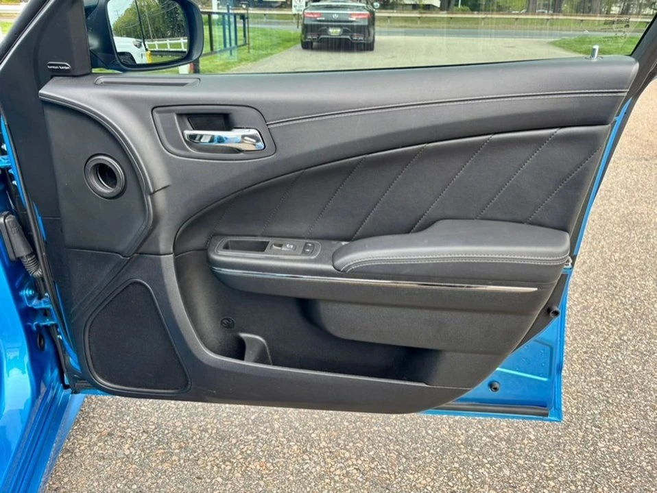 2023 Dodge Charger 7th Gen - Image 10 of 20