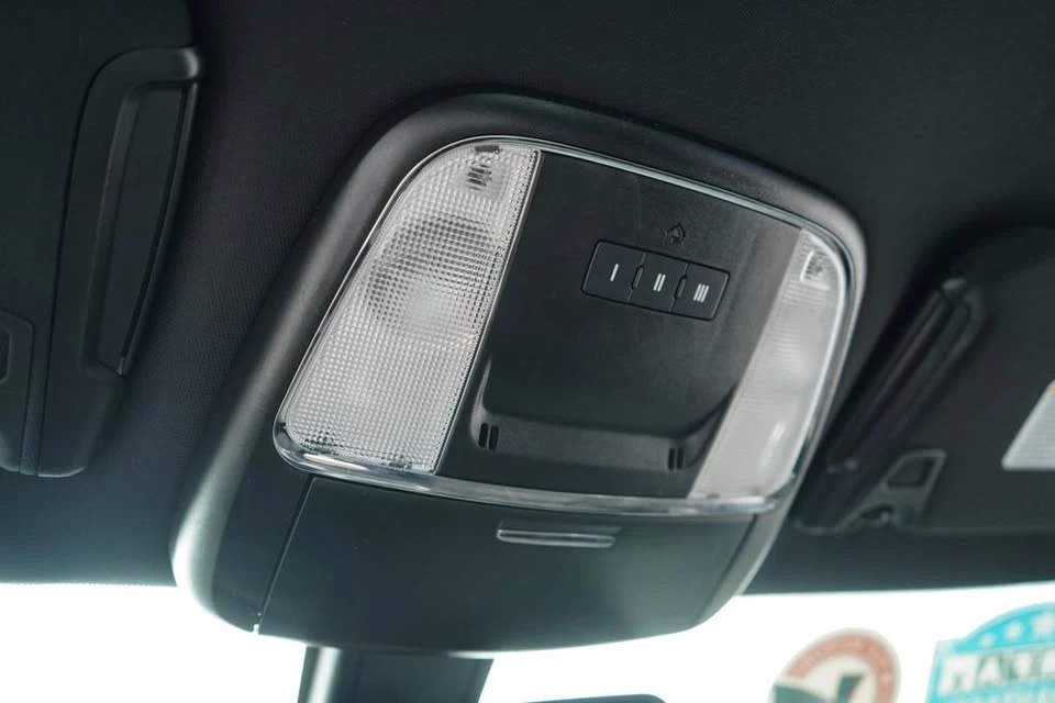 2023 Dodge Charger 7th Gen - Image 11 of 20
