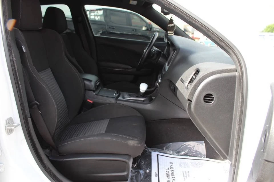 2023 Dodge Charger 7th Gen - Image 13 of 20