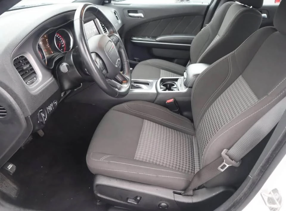 2023 Dodge Charger 7th Gen - Image 11 of 18