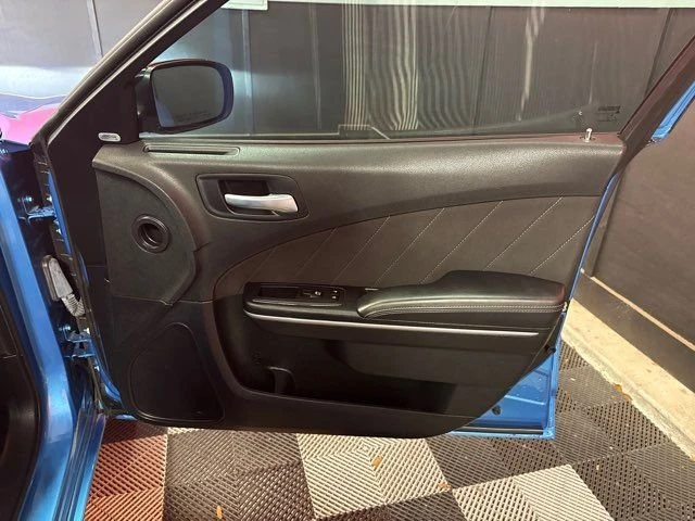 2023 Dodge Charger 7th Gen - Image 17 of 20