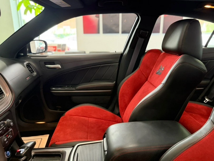 2023 Dodge Charger 7th Gen - Image 14 of 20