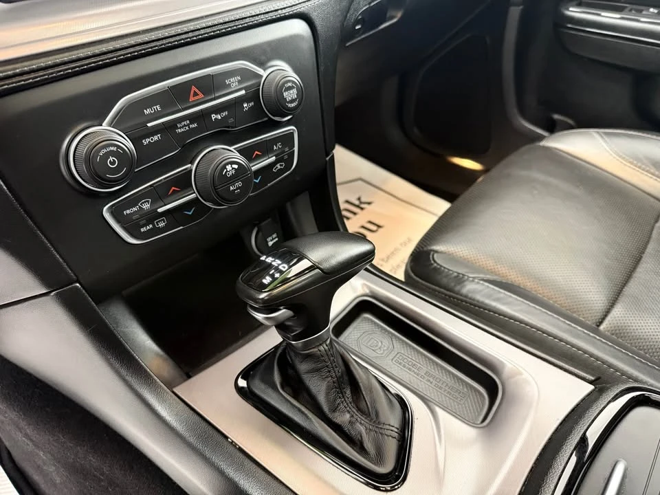 2023 Dodge Charger 7th Gen - Image 11 of 15