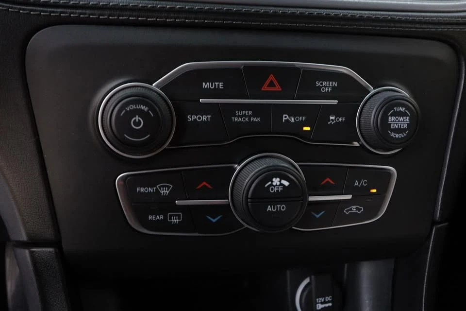2023 Dodge Charger 7th Gen - Image 13 of 20