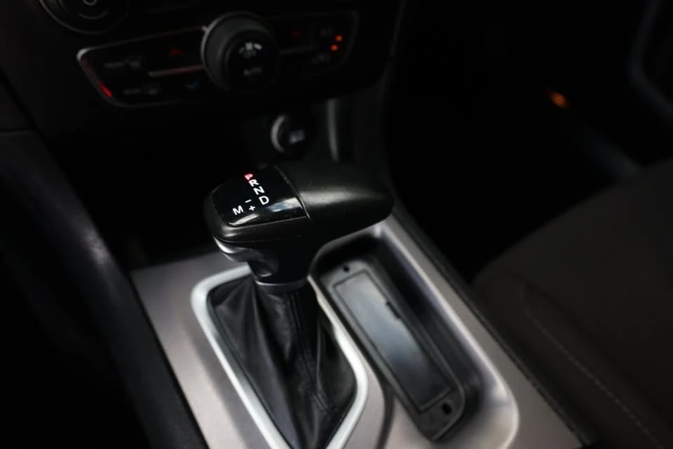 2023 Dodge Charger 7th Gen - Image 13 of 20