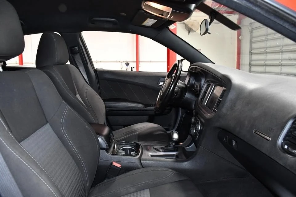 2023 Dodge Charger 7th Gen - Image 14 of 20