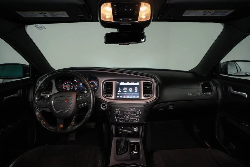 2023 Dodge Charger 7th Gen - Image 8 of 10