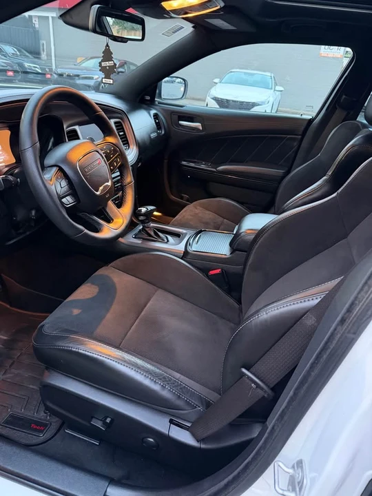 2023 Dodge Charger 7th Gen - Image 4 of 12