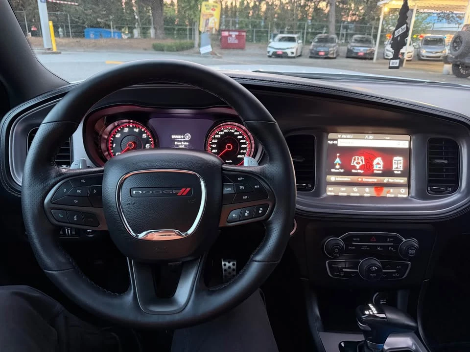 2023 Dodge Charger 7th Gen - Image 9 of 12