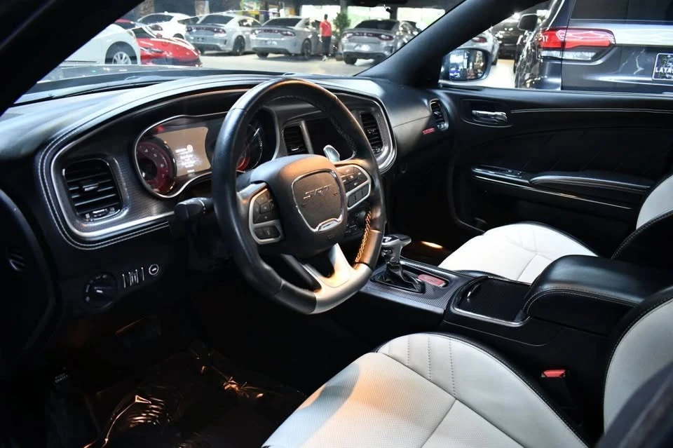 2023 Dodge Charger 7th Gen - Image 17 of 20