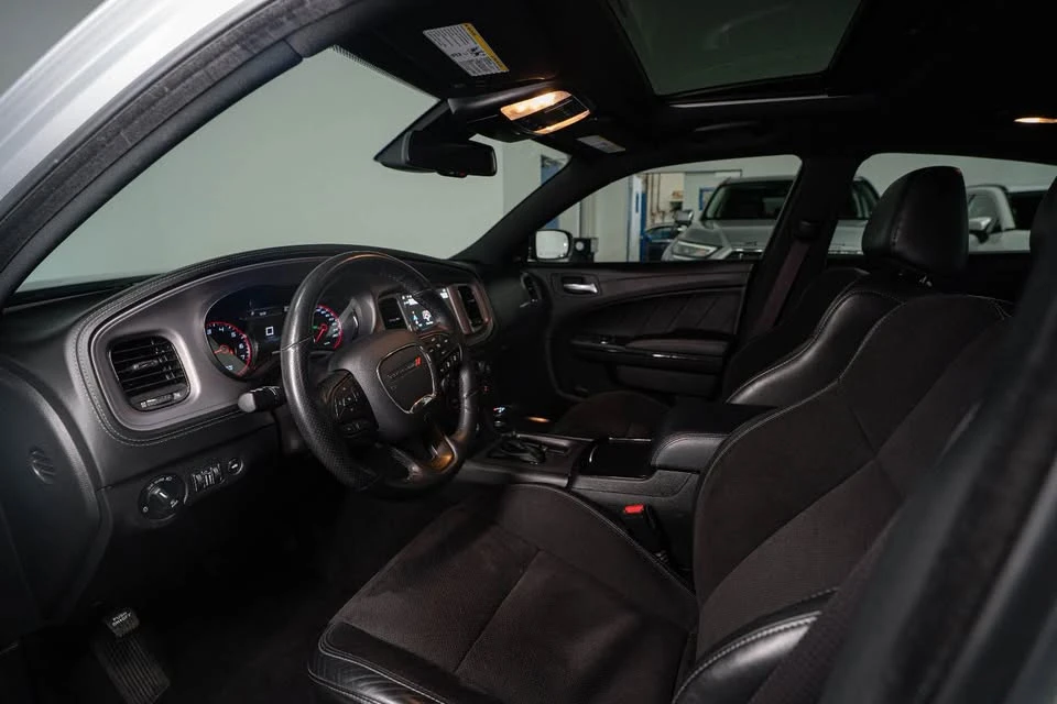2023 Dodge Charger 7th Gen - Image 6 of 10