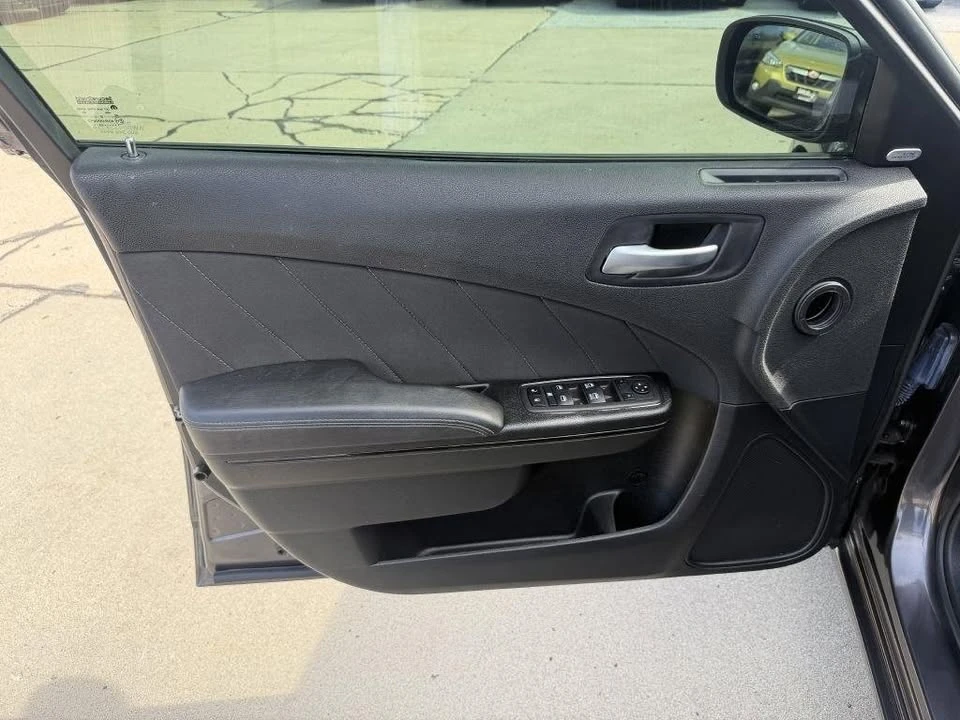 2023 Dodge Charger 7th Gen - Image 8 of 18