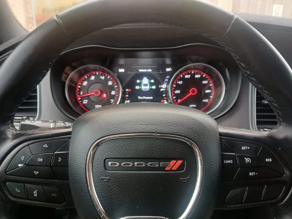 2023 Dodge Charger 7th Gen - Image 11 of 15