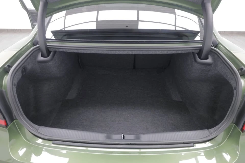 2023 Dodge Charger 7th Gen - Image 18 of 20