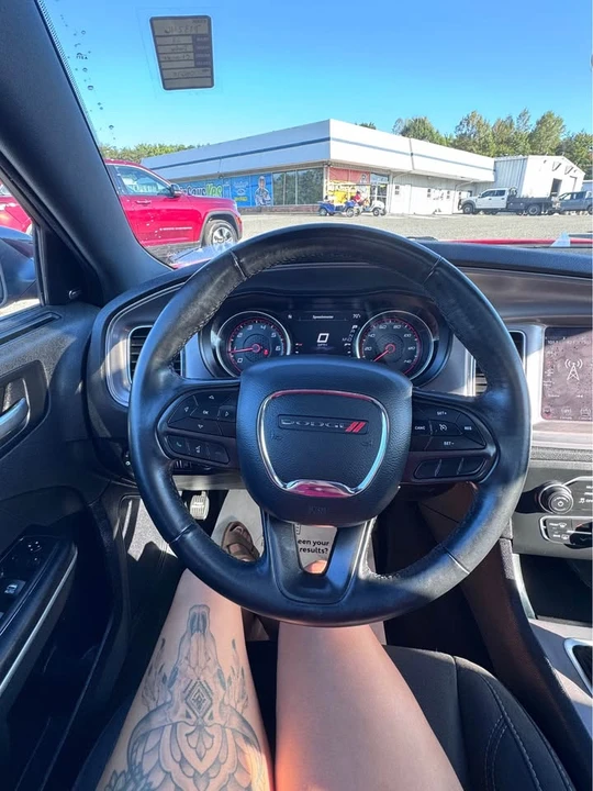 2023 Dodge Charger 7th Gen - Image 7 of 9