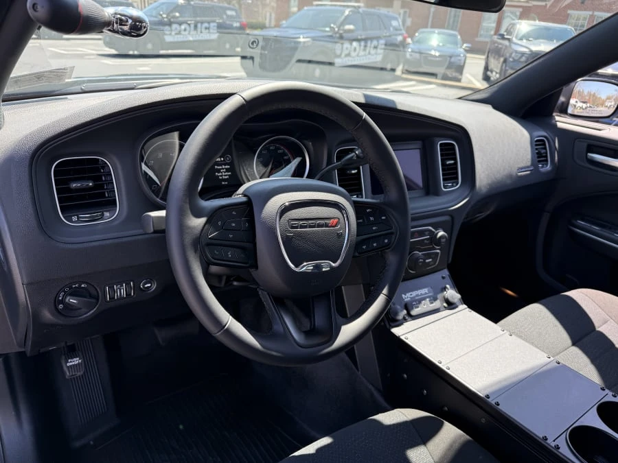 2023 Dodge Charger 7th Gen - Image 10 of 25