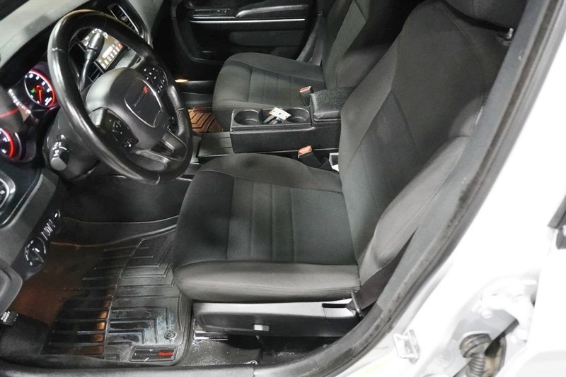 2023 Dodge Charger 7th Gen - Image 24 of 31