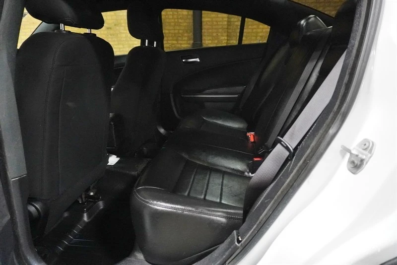 2023 Dodge Charger 7th Gen - Image 31 of 31