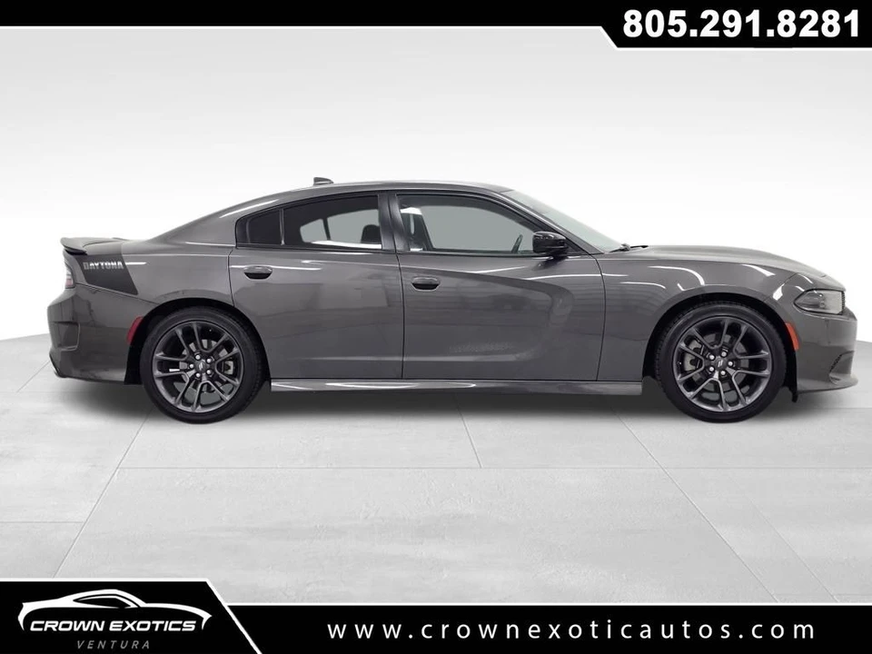 2023 Dodge Charger 8th Gen - Image 8 of 12