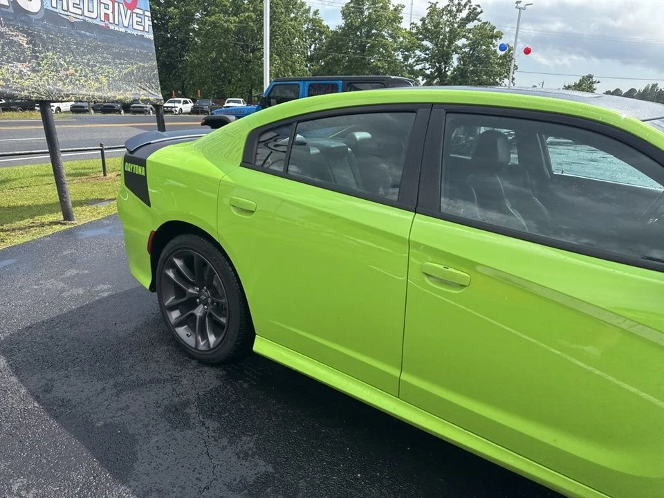 2023 Dodge Charger 7th Gen - Image 5 of 25