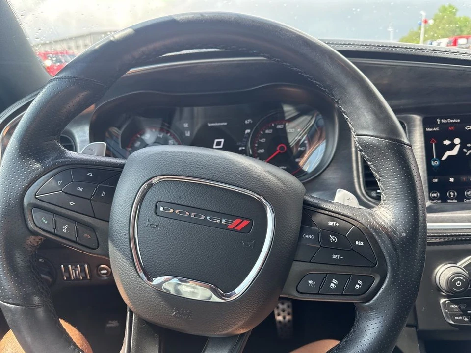 2023 Dodge Charger 7th Gen - Image 19 of 25