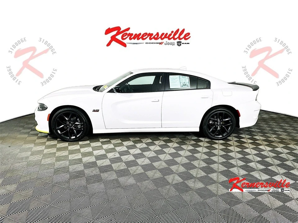 2023 Dodge Charger 7th Gen - Image 4 of 21
