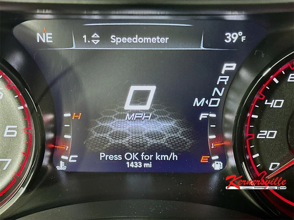 2023 Dodge Charger 7th Gen - Image 15 of 21