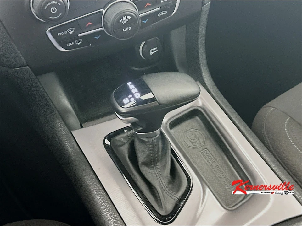 2023 Dodge Charger 7th Gen - Image 16 of 21