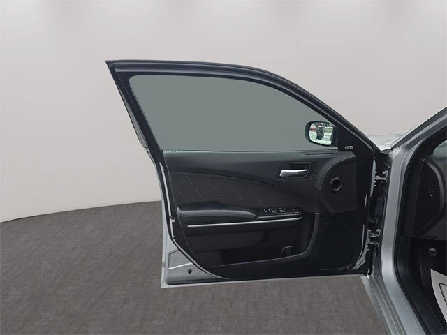 2023 Dodge Charger 7th Gen - Image 10 of 12