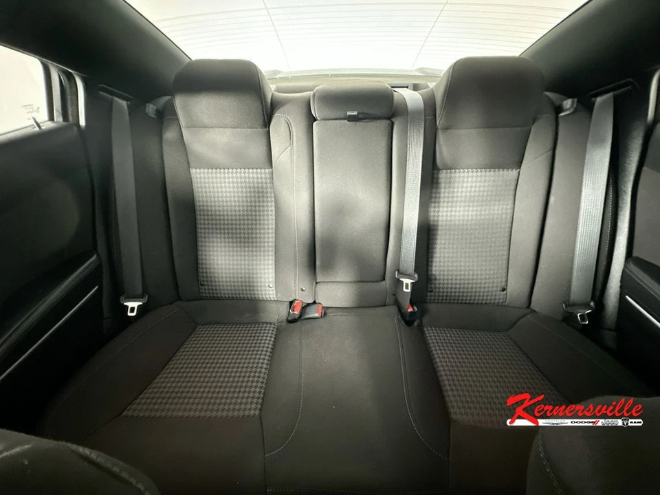2023 Dodge Charger 7th Gen - Image 13 of 24