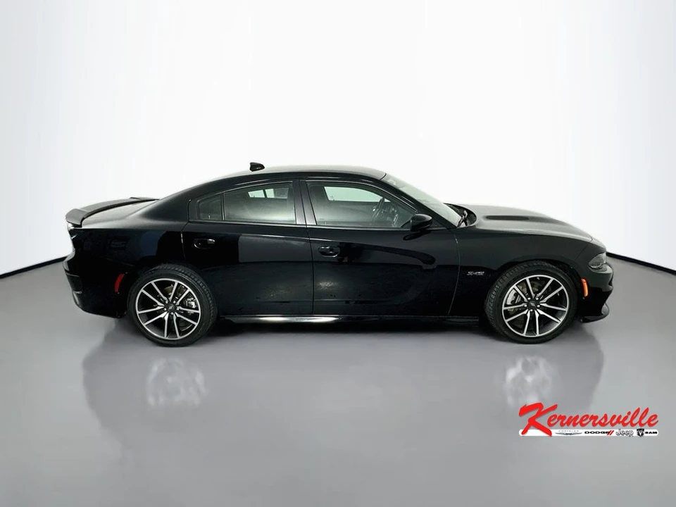 2023 Dodge Charger 7th Gen - Image 8 of 24