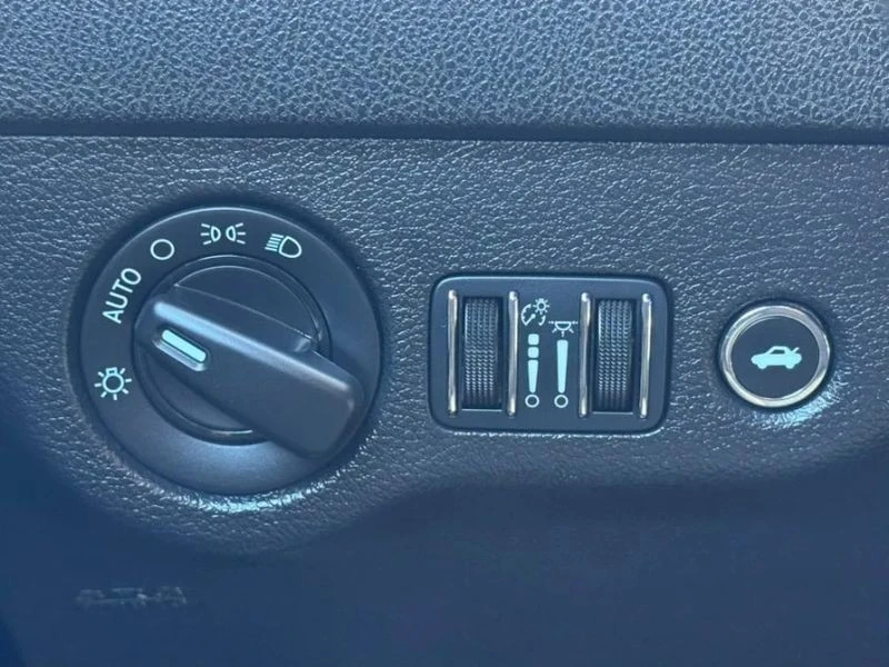 2023 Dodge Charger 7th Gen - Image 8 of 12
