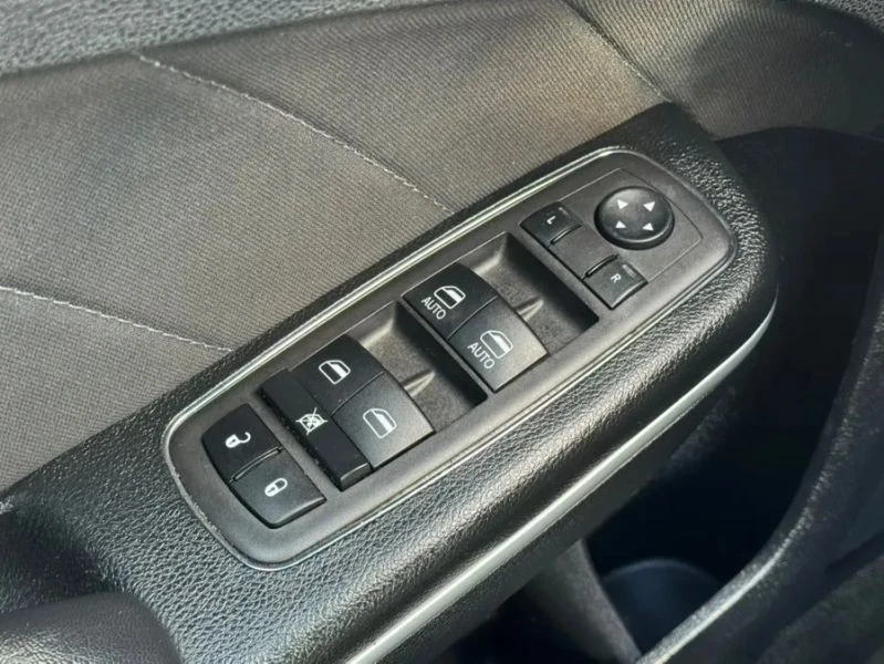 2023 Dodge Charger 7th Gen - Image 7 of 12