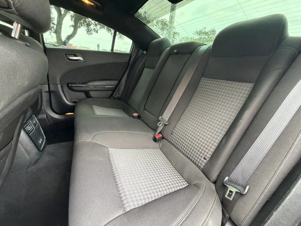 2023 Dodge Charger 7th Gen - Image 11 of 16