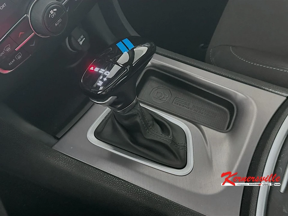 2023 Dodge Charger 7th Gen - Image 16 of 21