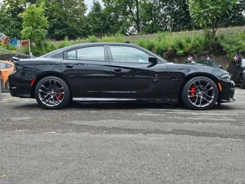 2023 Dodge Charger 7th Gen - Image 9 of 12