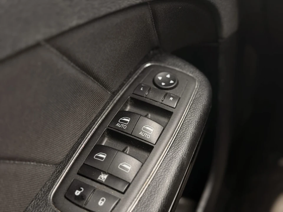 2023 Dodge Charger 7th Gen - Image 19 of 23