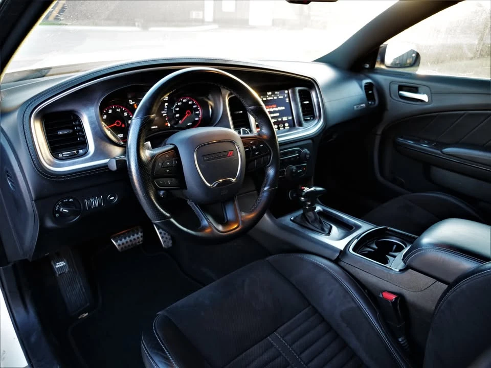 2023 Dodge Charger 7th Gen - Image 16 of 20