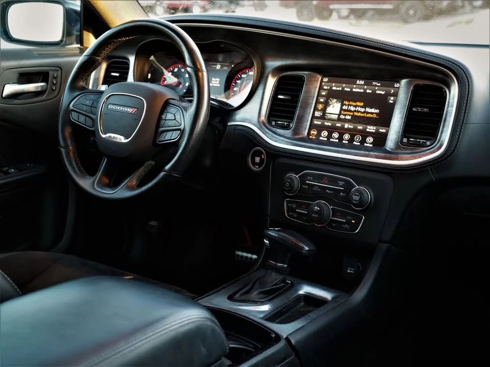 2023 Dodge Charger 7th Gen - Image 15 of 20