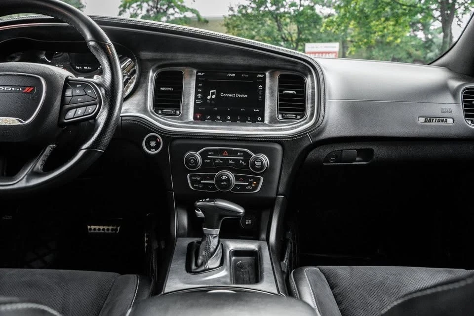 2023 Dodge Charger SRT Hellcat 7th Gen - Image 9 of 20