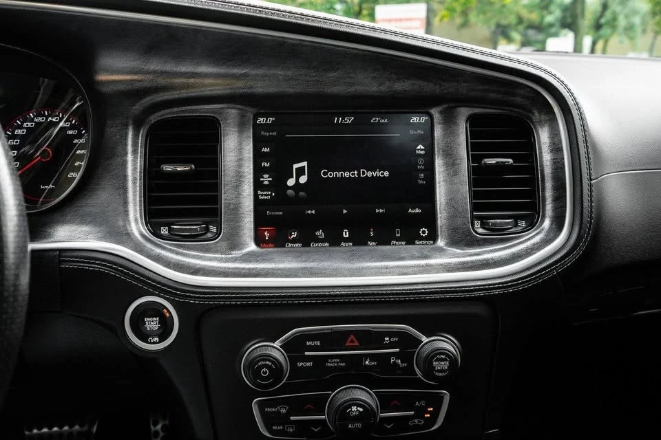 2023 Dodge Charger SRT Hellcat 7th Gen - Image 15 of 20