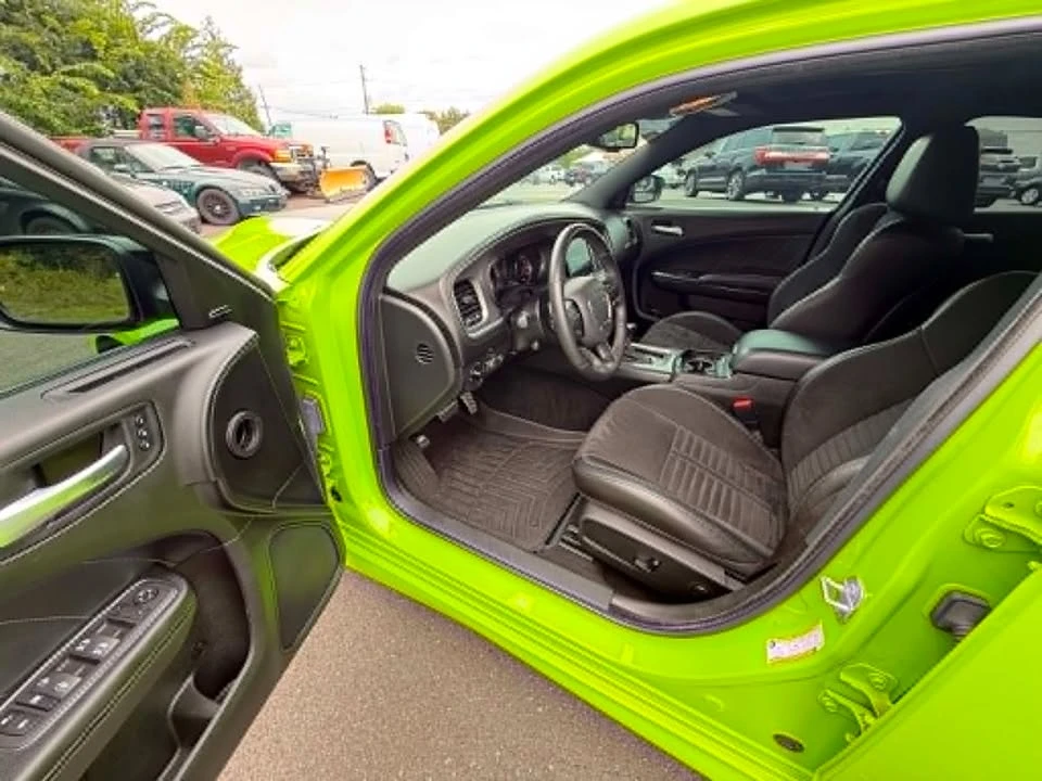 2023 Dodge Charger 7th Gen - Image 6 of 7
