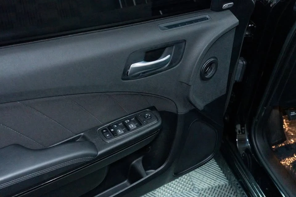 2023 Dodge Charger 7th Gen - Image 15 of 20
