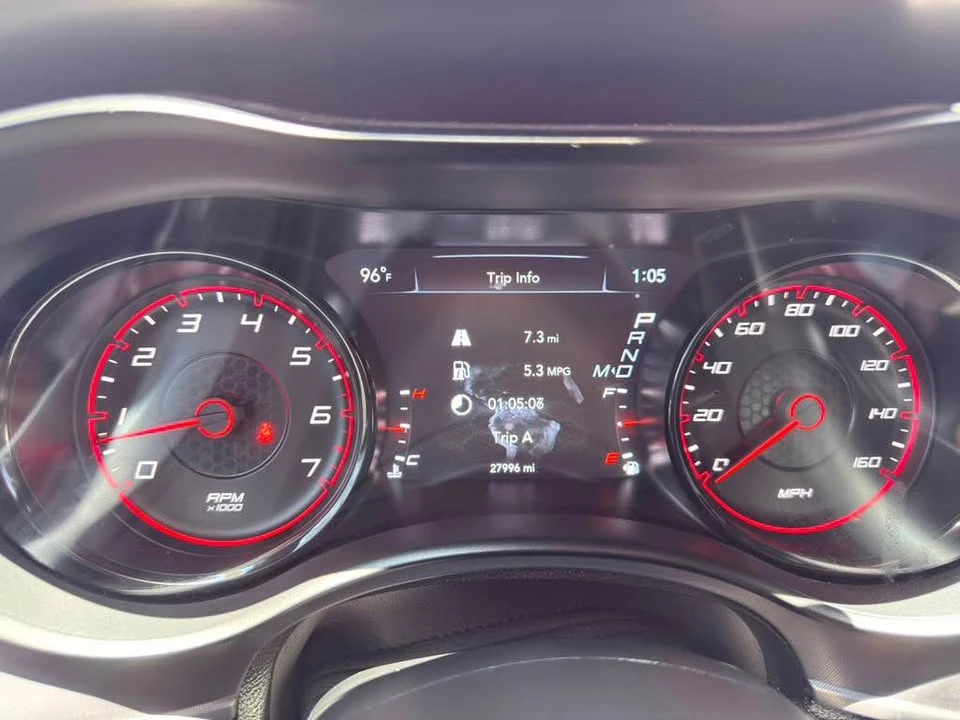 2023 Dodge Charger 7th Gen - Image 15 of 17