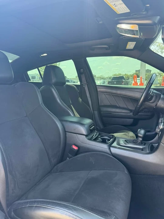 2023 Dodge Charger 7th Gen - Image 5 of 8
